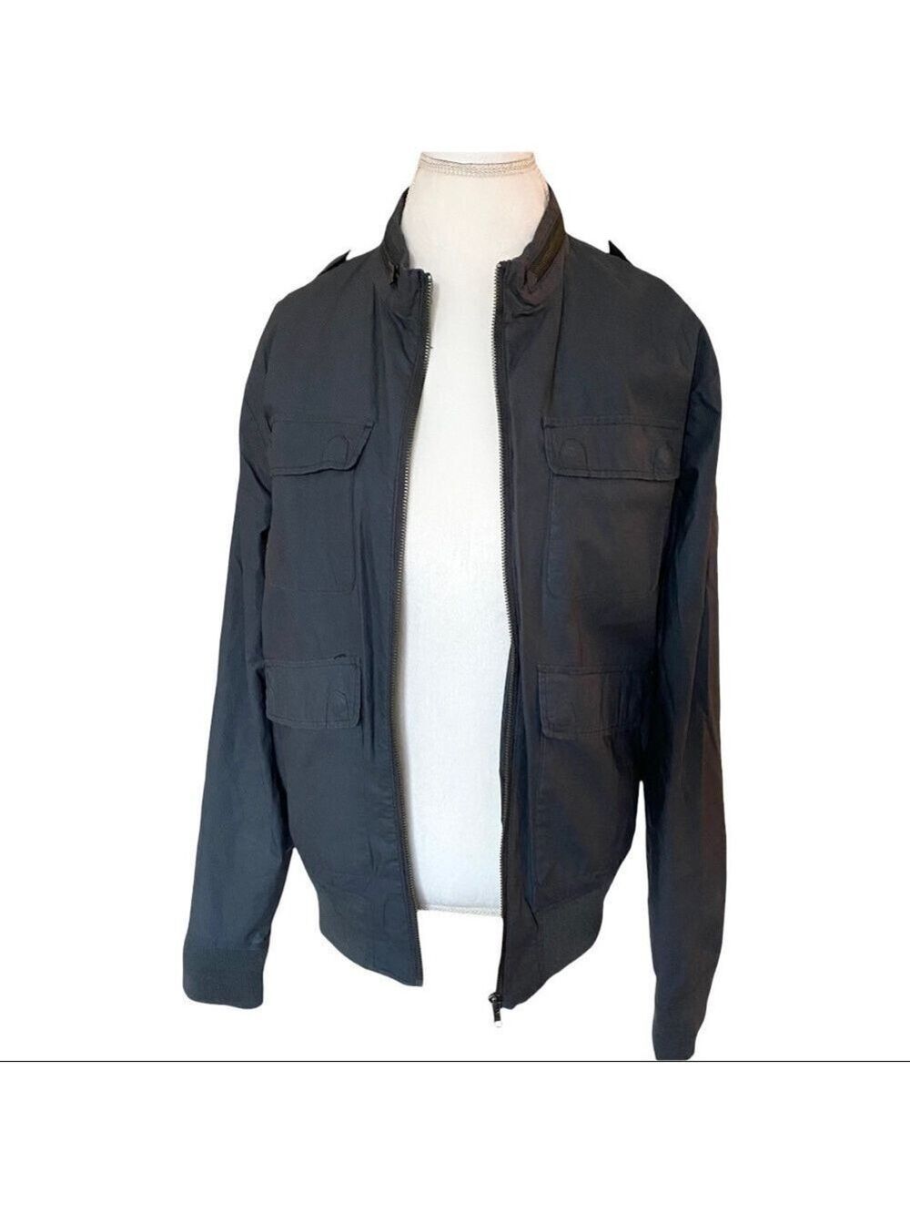 ✨host Pick! ✨ ~ H&M Lightweight Jacket - Picture 2 of 11
